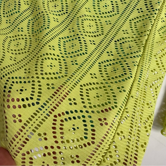 Title Nine Sunbuster Swim Cover Up Hooded Lined Size Medium UPF 50+ Quick Dry - Picture 10 of 12